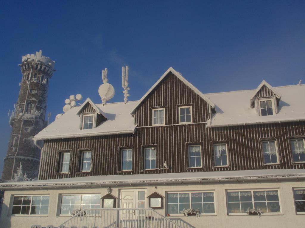 Sneznik Hotel Buitenkant foto